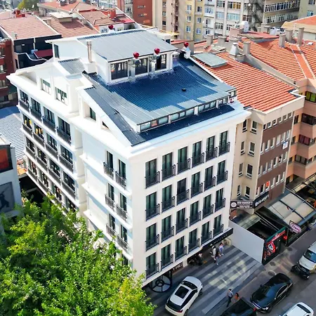 Sky Hill Hotel 4*