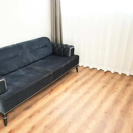 Sky Hill Ξενοδοχείο 4*